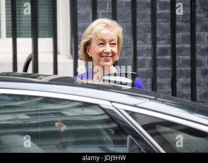 Andrea Leadsom, leader della House of Commons, arriva per una riunione del gabinetto Foto Stock