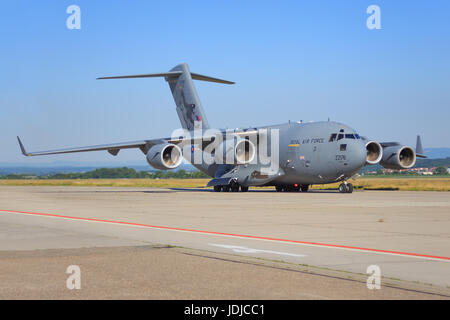 Stoccarda/Germania Marzo 14, 2016: boeing C-17a globemaster iii presso l'aeroporto di Stoccarda. Foto Stock