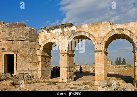 Hierapolis, Marmorstadt bei Pamukkale, Tuerkei Foto Stock