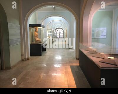 A Kabul, Afghanistan. 26 Febbraio, 2017. Vista di afghani museo nazionale di Kabul, Afghanistan, 26 febbraio 2017. Foto: Christine-Felice Röhrs/dpa/Alamy Live News Foto Stock