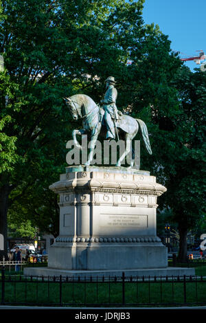 Il Maggiore Generale James B. McPherson statua equestre, McPherson Square, Washington DC Foto Stock