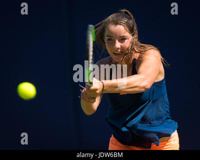 BIRMINGHAM, GRAN BRETAGNA - 17 giugno : Jodie Burrage in azione il 2017 Aegon Classic WTA Premier torneo di tennis Foto Stock