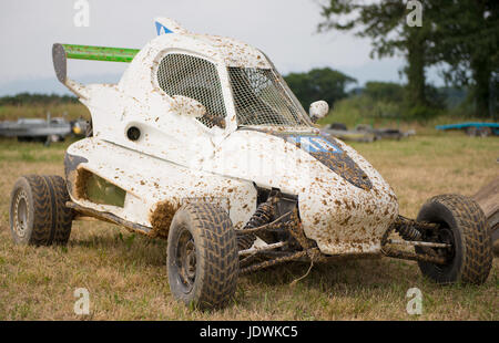 Kart cross, buggy car off road con il fango Foto Stock