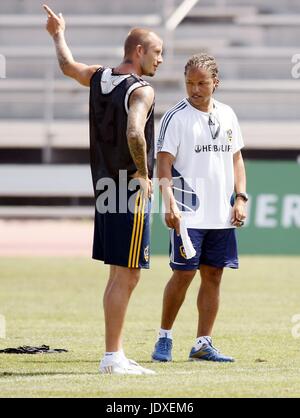 DAVID BECKHAM COBI JONES LOS ANGELES GALAXY HOME DEPOT CENTER DI CARSON LOS ANGELES USA 12 Agosto 2008 Foto Stock