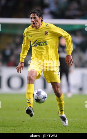 EDMILSON Villarreal CF CELTIC PARK GLASGOW INGHILTERRA 10 Dicembre 2008 Foto Stock