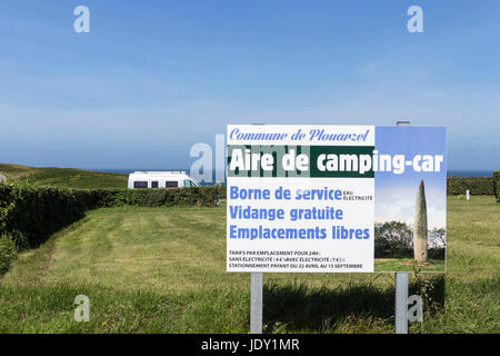 Aire de camping car segno, vicino Trezien Plouarzel, Bittany, Francia Foto Stock