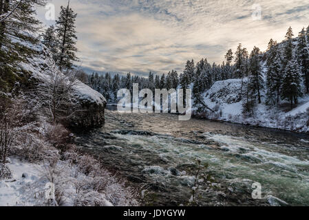 Tramonto su Fiume Spokane Foto Stock