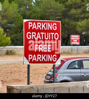 Parcheggio gratuito segno Foto Stock