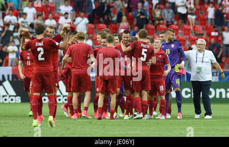 Tychy, Polonia. Il 21 giugno, 2017. Giocatori cechi festeggiare la vittoria dopo la Repubblica ceca vs Italia match di sotto-21 Campionato Europeo 2017, Tychy, Polonia, 21 giugno 2017. Credito: Jaroslav Ozana/CTK foto/Alamy Live News Foto Stock