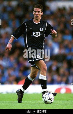 MARCO KURZ 1860 TSV MUNCHEN LEEDS ELLAND RD 08 Agosto 2000 Foto Stock