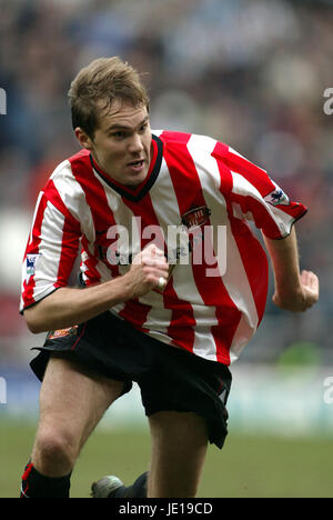 JASON MCATEER SUNDERLAND FC SUNDERLAND STADIUM di luce 24 Febbraio 2002 Foto Stock