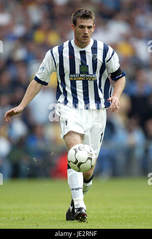 SCOTT DOBIE West Bromwich Albion FC THE HAWTHORNS WEST BROMICH 24 Agosto 2002 Foto Stock