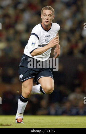 KEVIN NOLAN Bolton Wanderers FC OLD TRAFFORD MANCESTER 11 Settembre 2002 Foto Stock