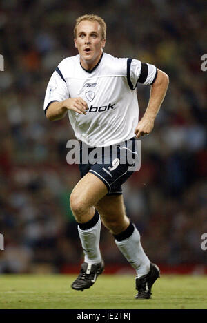 HENRIK PEDERSEN Bolton Wanderers FC OLD TRAFFORD MANCESTER 11 Settembre 2002 Foto Stock