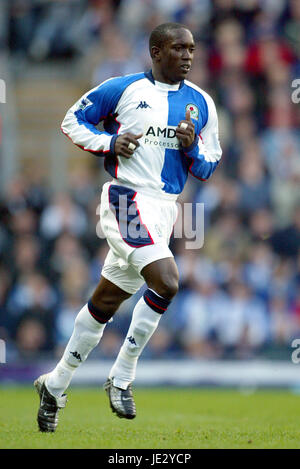 DWIGHT YORKE Blackburn Rovers FC EWOOD PARK BLACKBURN 03 Novembre 2002 Foto Stock