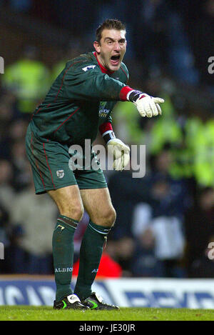 RUSSELL HOULT West Bromwich Albion FC VILLA PARK BIRMINGHAM 14 Dicembre 2002 Foto Stock