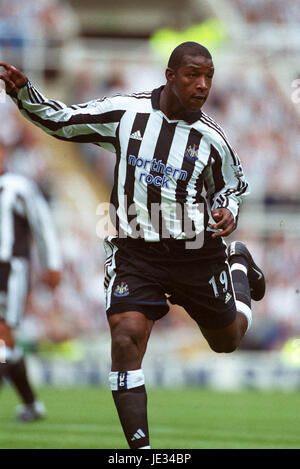 TITUS BRAMBLE Newcastle United FC ST. JAMES PARK NEWCASTLE INGHILTERRA 23 Agosto 2003 Foto Stock