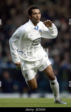 JERMAINE PENNANT Leeds United FC ELLAND ROAD LEEDS 06 Dicembre 2003 Foto Stock