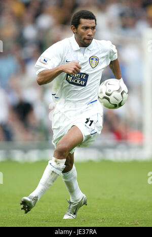 JERMAINE PENNANT Leeds United FC ELLAND ROAD LEEDS 20 Settembre 2003 Foto Stock