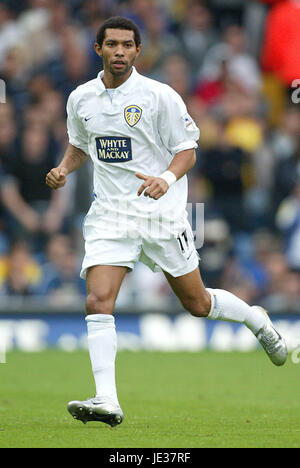 JERMAINE PENNANT Leeds United FC ELLAND ROAD LEEDS 20 Settembre 2003 Foto Stock