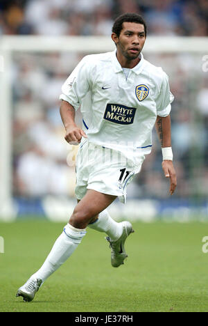 JERMAINE PENNANT Leeds United FC ELLAND ROAD LEEDS 20 Settembre 2003 Foto Stock