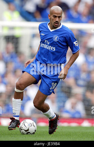 JUAN SEBASTIAN VERON Chelsea FC STAMFORD BRIDGE CHELSEA Londra Inghilterra 23 Agosto 2003 Foto Stock