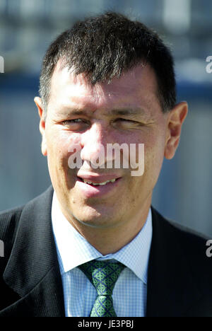 LAWRIE SANCHEZ IRLANDA DEL NORD MANAGER WINDSOR PARK BELFAST IRLANDA DEL NORD il 05 settembre 2004 Foto Stock