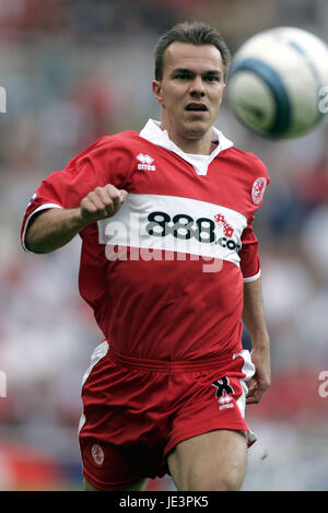 SZILARD NEMETH MIDDLESBROUGH FC RIVERSIDE STADIUM MIDDLESBROUGH 28 Agosto 2004 Foto Stock