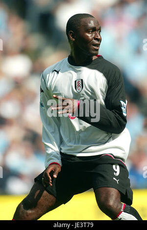 ANDY COLE Fulham FC City of Manchester Stadium Manchester Inghilterra 14 Agosto 2004 Foto Stock