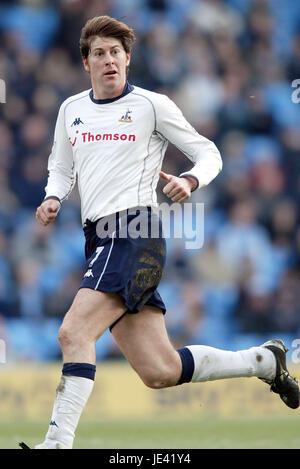 DARREN RADLETT Tottenham Hotspurs FC City of Manchester Stadium Manchester Inghilterra 25 Gennaio 2004 Foto Stock