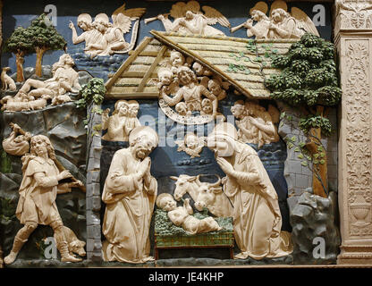 Italia Toscana Museo di Sansepolcro Piero della Francesca Natività e adorazione dei pastori. Bottega di Andrea della Robbia Foto Stock