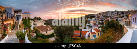 Villaggio Ioulida sull isola di Kea in Grecia. Foto Stock