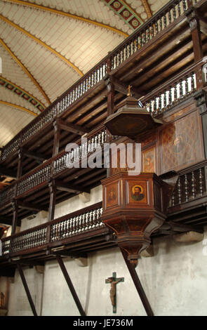 Francia, Sare, tipica chiesa, all'interno, galleria, gallerie, Foto Stock