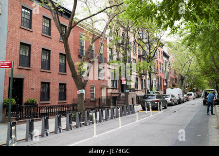 Svuotare il citi stazione bike perry e bleeker street Greenwich Village di New York City STATI UNITI D'AMERICA Foto Stock