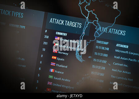 Bydgoszcz (Polonia). Il 22 giugno, 2017. Esercizi su cyberwarfare e sicurezza sono visto che avvengono durante la NATO CWIX esercizio di interoperabilità. Credito: Jaap Arriens/Alamy Live News Foto Stock