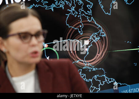 Bydgoszcz (Polonia). Il 22 giugno, 2017. Esercizi su cyberwarfare e sicurezza sono visto che avvengono durante la NATO CWIX esercizio di interoperabilità. Credito: Jaap Arriens/Alamy Live News Foto Stock