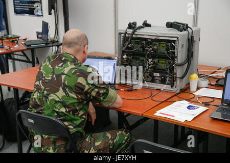 Bydgoszcz (Polonia). Il 22 giugno, 2017. Esercizi su cyberwarfare e sicurezza sono visto che avvengono durante la NATO CWIX esercizio di interoperabilità. Credito: Jaap Arriens/Alamy Live News Foto Stock