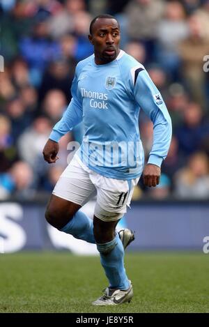 Dario VASSELL Manchester City FC SPORT CITY Manchester Inghilterra 05 Marzo 2006 Foto Stock