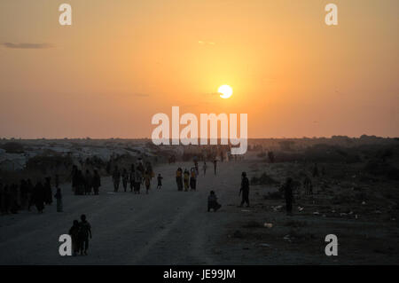 2013 12 14 aeroporto di Jowhar IDP Camp I.jpg (11401707913) Foto Stock