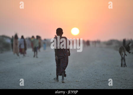 2013 12 14 aeroporto di Jowhar IDP Camp F.jpg (11401553614) Foto Stock