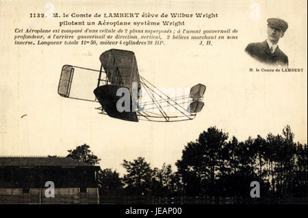 Carlos Alexandre, Conde de Lambert pilotando o biplano Wrigth - Pau, 1909 (2) Foto Stock