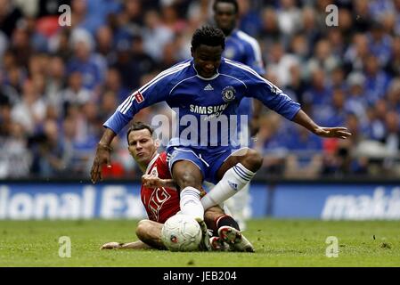 RYAN vedi figg. *** & JOHN OBI MIKEL CHELSEA V MANCHESTER UNITED Wembley Stadium Londra Inghilterra 19 Maggio 2007 Foto Stock