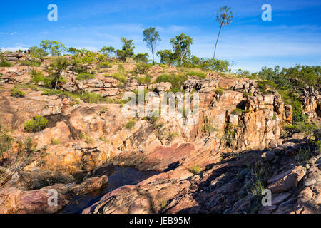 Nella parte superiore di una cascata a Katherine Gorge, Territorio del Nord, l'Australia Foto Stock