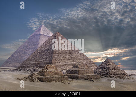 Piramidi di Giza, Cairo, Egitto, Foto Stock