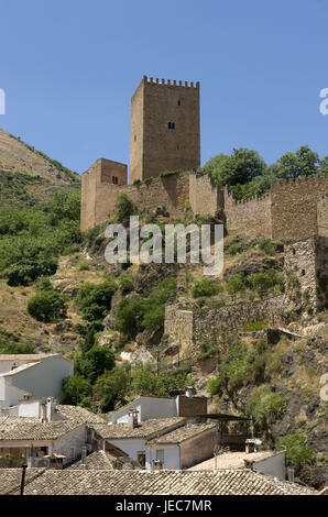 Spagna, Andalusia, Sierra de Cazorla, Castillo de la Yedra attorno alla città vecchia, Foto Stock