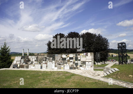 Austria, Mauthausen, campo di concentramento Memorial, monumento italiano, mura difensive, immagini, tabelle commemorative, nomi al di fuori delle zone, Austria superiore, campo di concentramento, il socialismo nazionale, campo di lavoro, campo di concentramento, campo di prigionia, detenuto dal magazzino, del prigioniero di guerra del magazzino, supporto, omicidio, distruzione, omicidio, duro lavoro, la Shoah, dimensione omicidio, la distruzione di massa, l'antisemitismo, dei prigionieri di guerra, gli ebrei, zingari, memorial, raccoglimento, promemoria, memorial, destini, in italiano, nessuno, all'esterno, Foto Stock