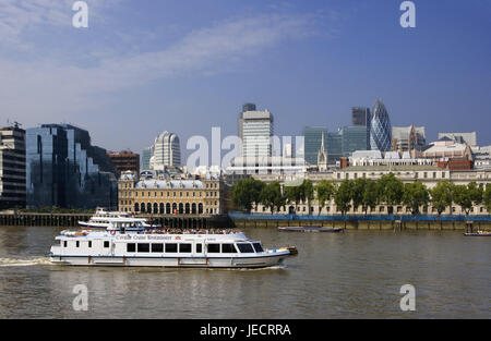 Gran Bretagna, Inghilterra, Londra, vista città, il Tamigi, escursione in barca, capitale, fiume, barca, nave, viaggio in battello, Riverside, navigazione alto ufficio blocchi, alta sorge, Swiss Re Tower, cetriolino, architettura, strutture, luogo di interesse, destinazione, turismo, Foto Stock