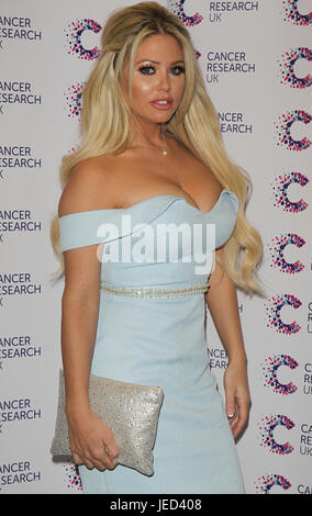 Bianca Gascoigne assiste il Jog per cancro evento, Tetto Kensington Gardens a Londra xii Apr, 2017 Foto Stock