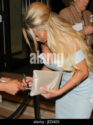 Bianca Gascoigne assiste il Jog per cancro evento, Tetto Kensington Gardens a Londra xii Apr, 2017 Foto Stock