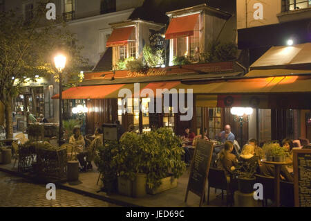 Francia, Parigi, ristorante "Petit Chatelet', gli ospiti, illuminazione, sera, nessun modello di rilascio, Foto Stock